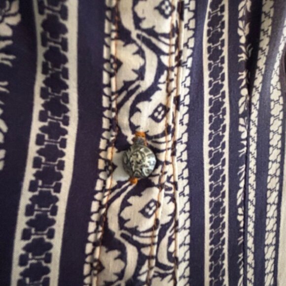 Button up tunic with hi-low hem - Picture 3 of 4